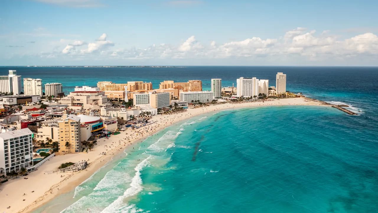 Cancún — view